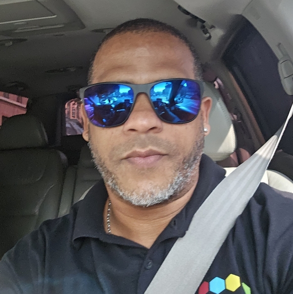 Meet your Posher, Raul - Picture 1 of 1